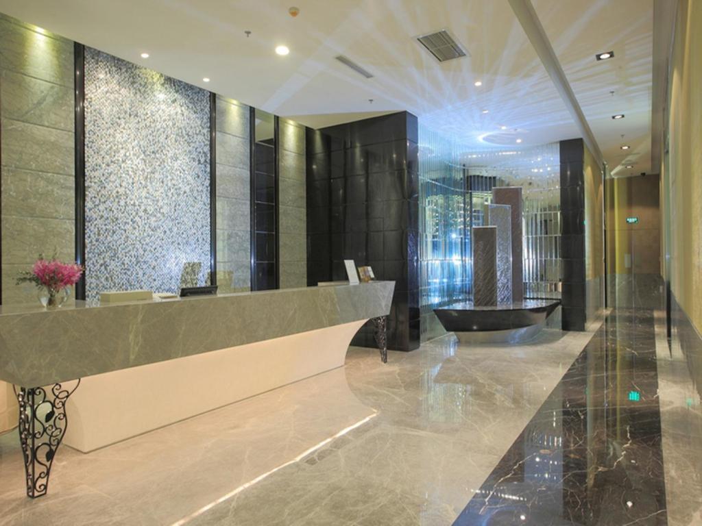 Grand Madison Qingdao Harbour-View Central（Former Qingdao Farglory Hotel） Exterior foto